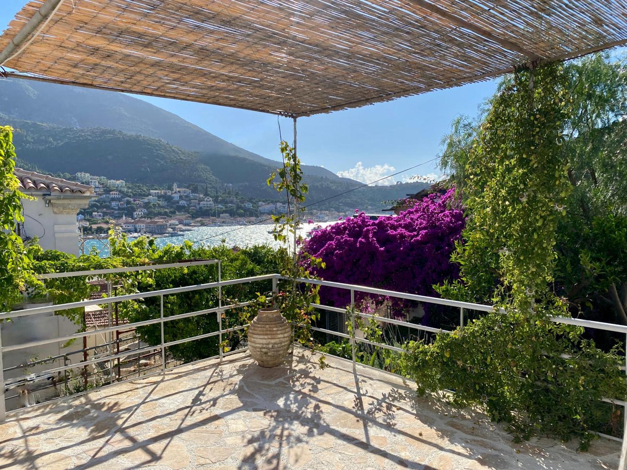 Antiklea Villa Vathy  Exterior photo