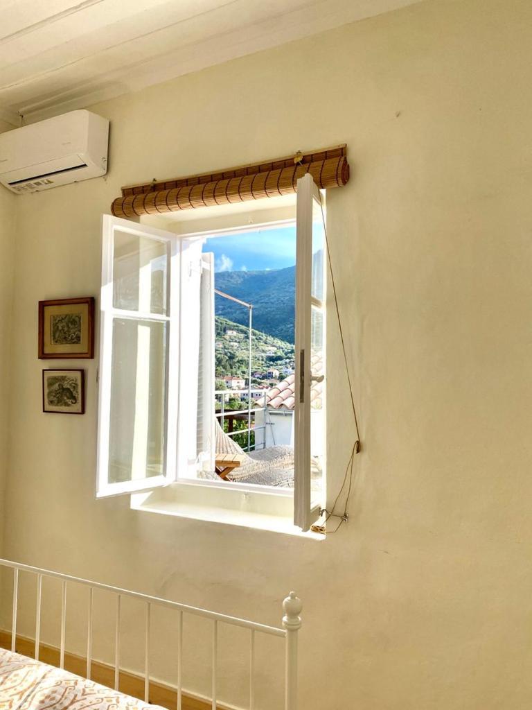 Antiklea Villa Vathy  Exterior photo