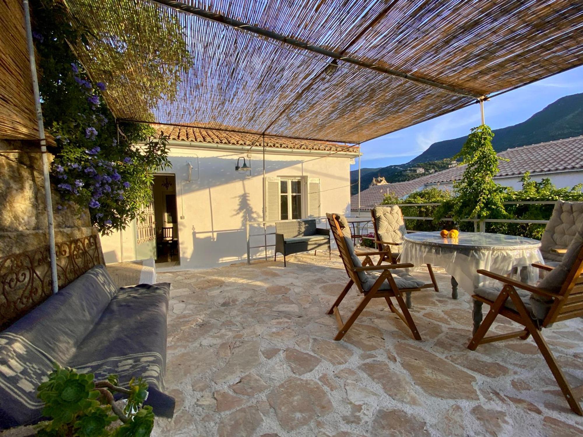 Antiklea Villa Vathy  Exterior photo