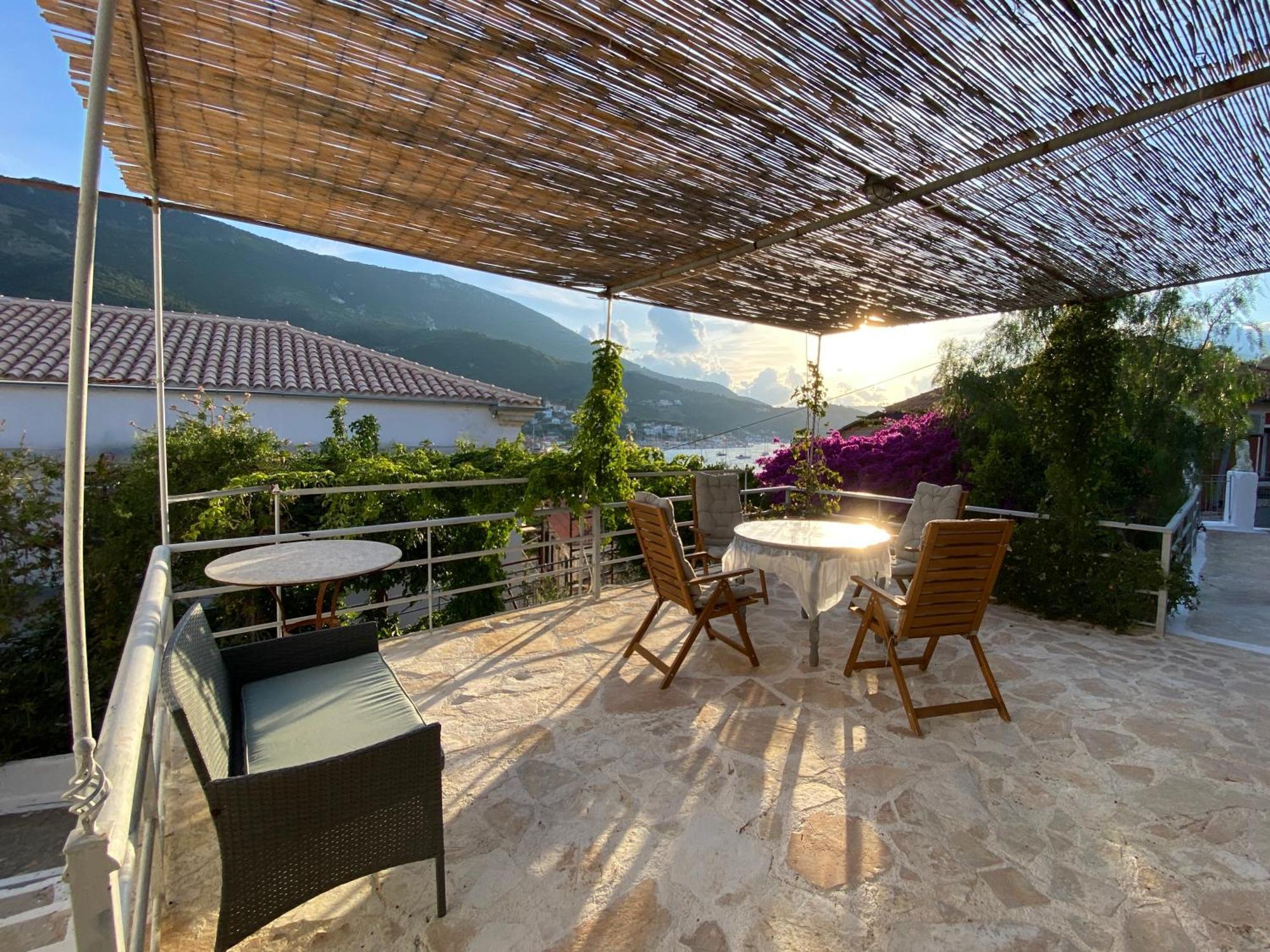 Antiklea Villa Vathy  Exterior photo